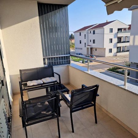 Villa Toni Biograd Na Moru Exterior foto