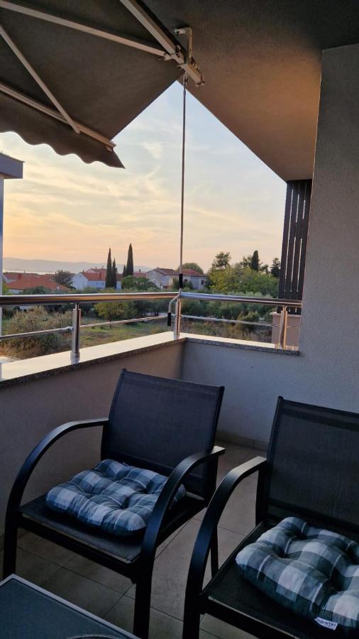 Villa Toni Biograd Na Moru Exterior foto