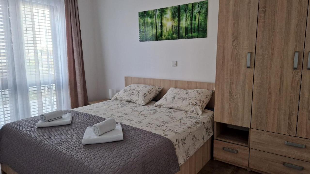 Villa Toni Biograd Na Moru Exterior foto